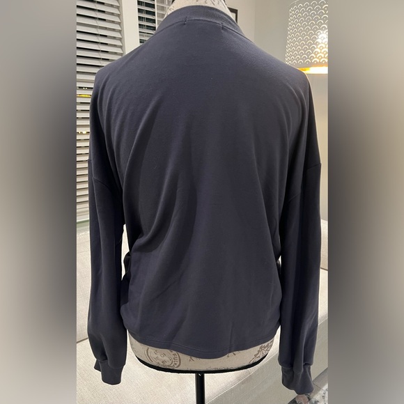 Sincerely Jules Drawstring Ruched Sides Crewneck Grey Large Sweater - Picture 4 of 12